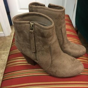 TG Faux Suede boots